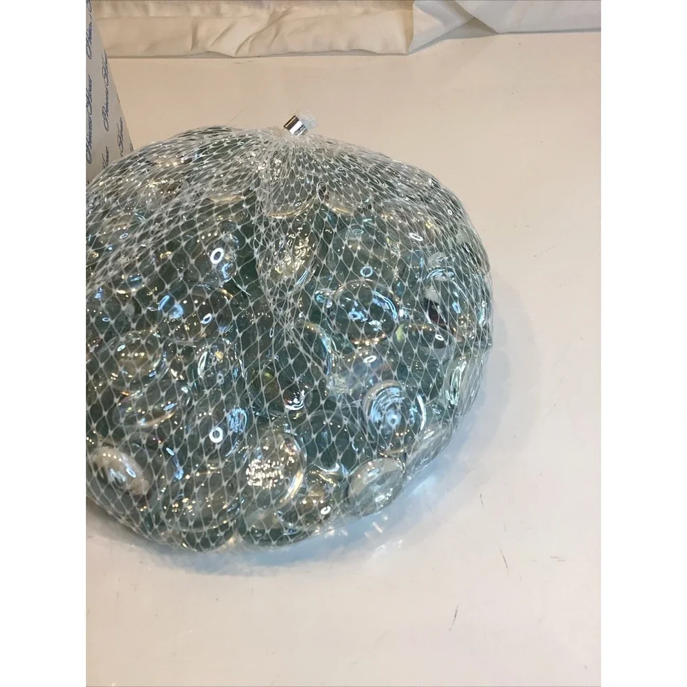 PRINCESS HOUSE GREEN DECORATING CRYSTALS - NEW **********